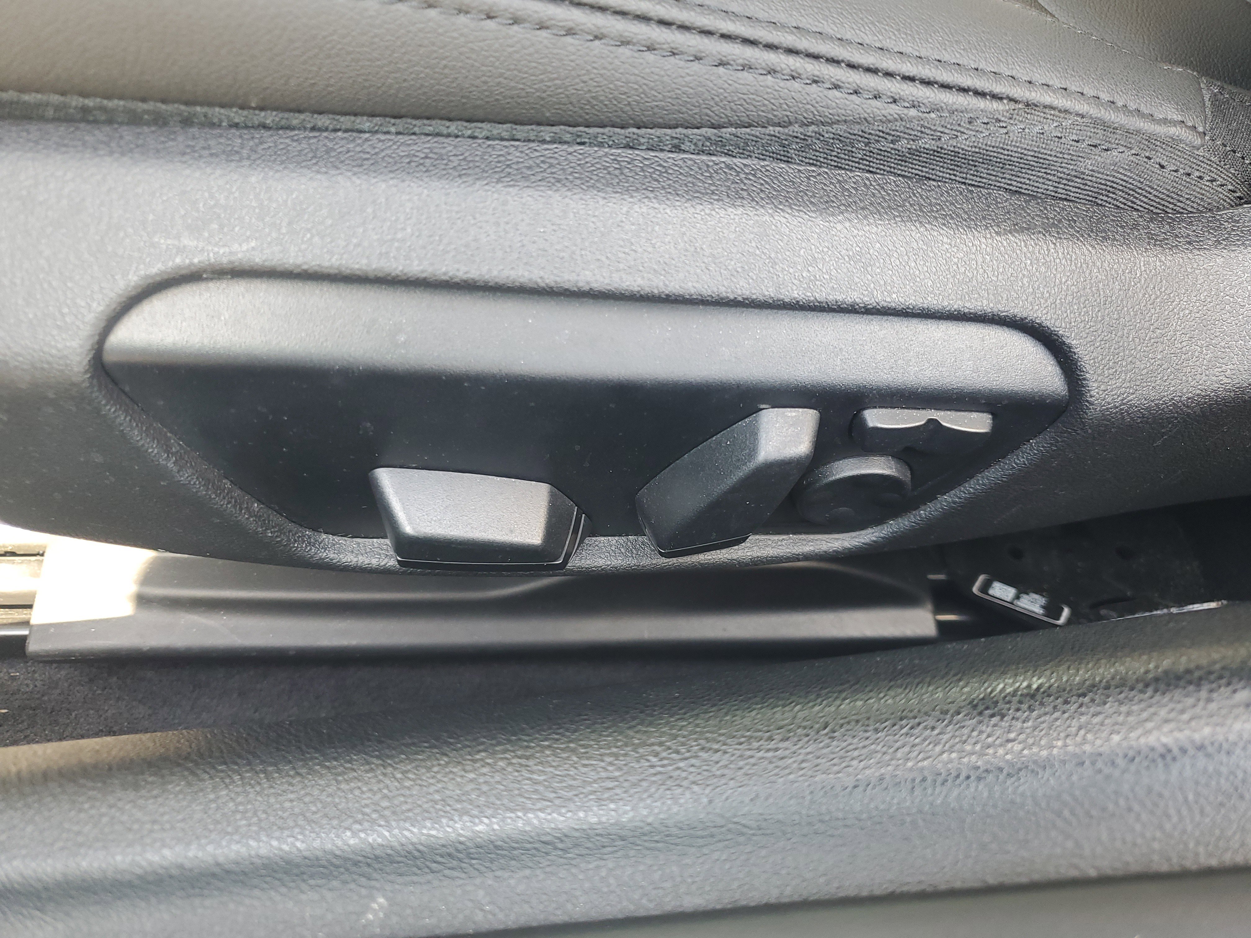 Used 2025 BMW Z4 sDrive30i image 10