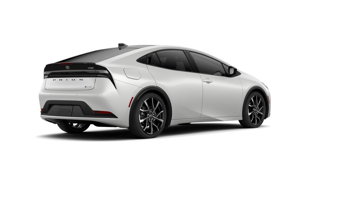 New 2026 Toyota Prius Plug-In Hybrid FWD image 31