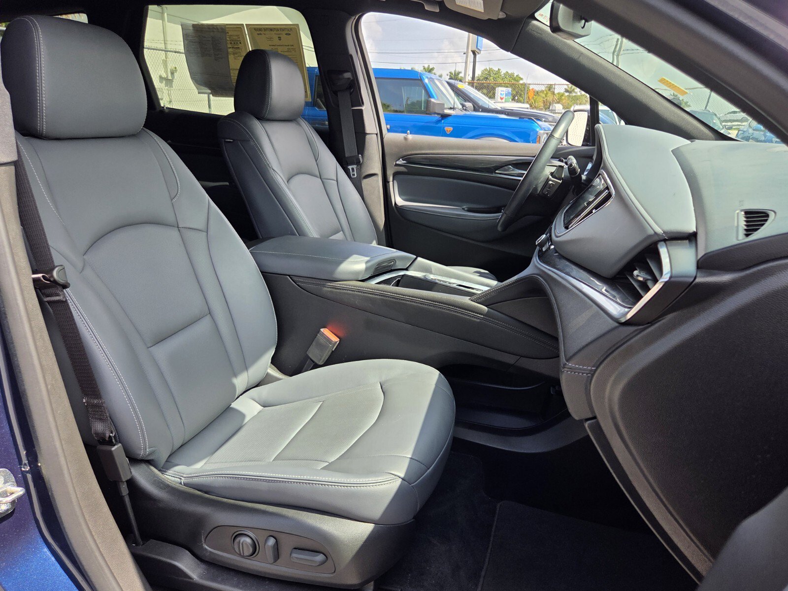 Certified 2023 Buick Enclave Essence FWD image 18