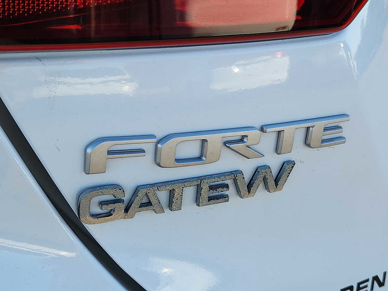 Used 2022 Kia Forte LXS w/ LXS Technology Package FWD image 28