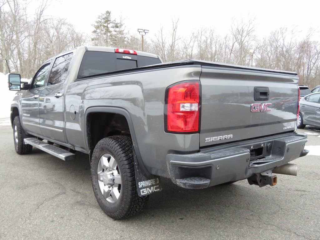 Used 2017 GMC Sierra 3500 Denali w/ Duramax Plus Package image 7
