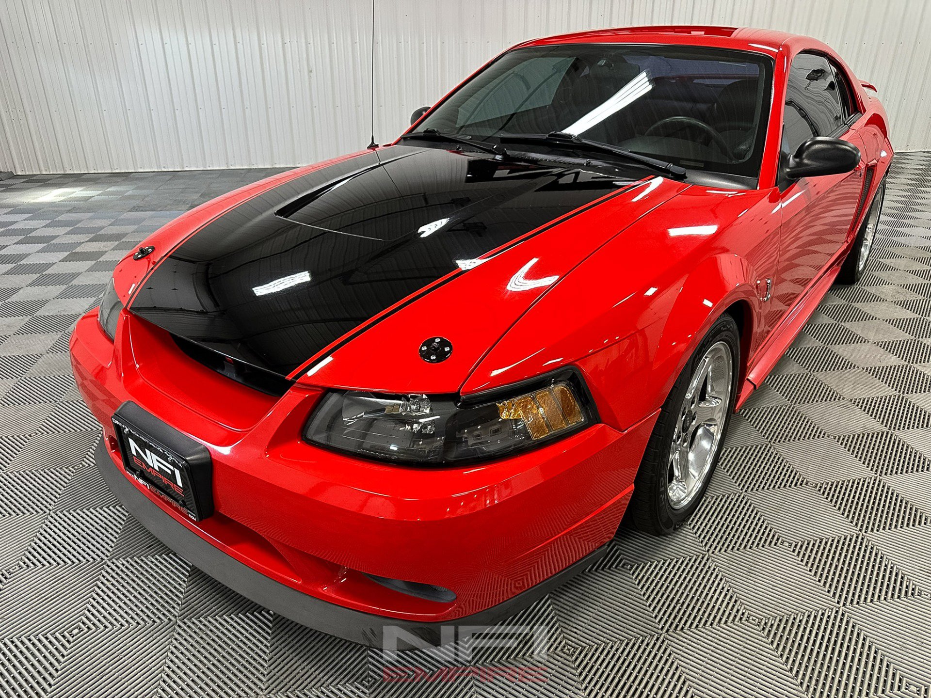 Used 2001 Ford Mustang Cobra image 3