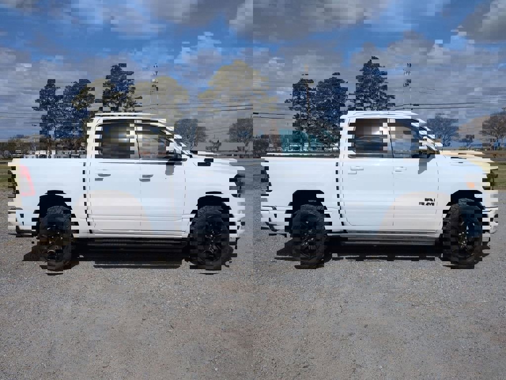 Used 2020 RAM 1500 Big Horn image 3