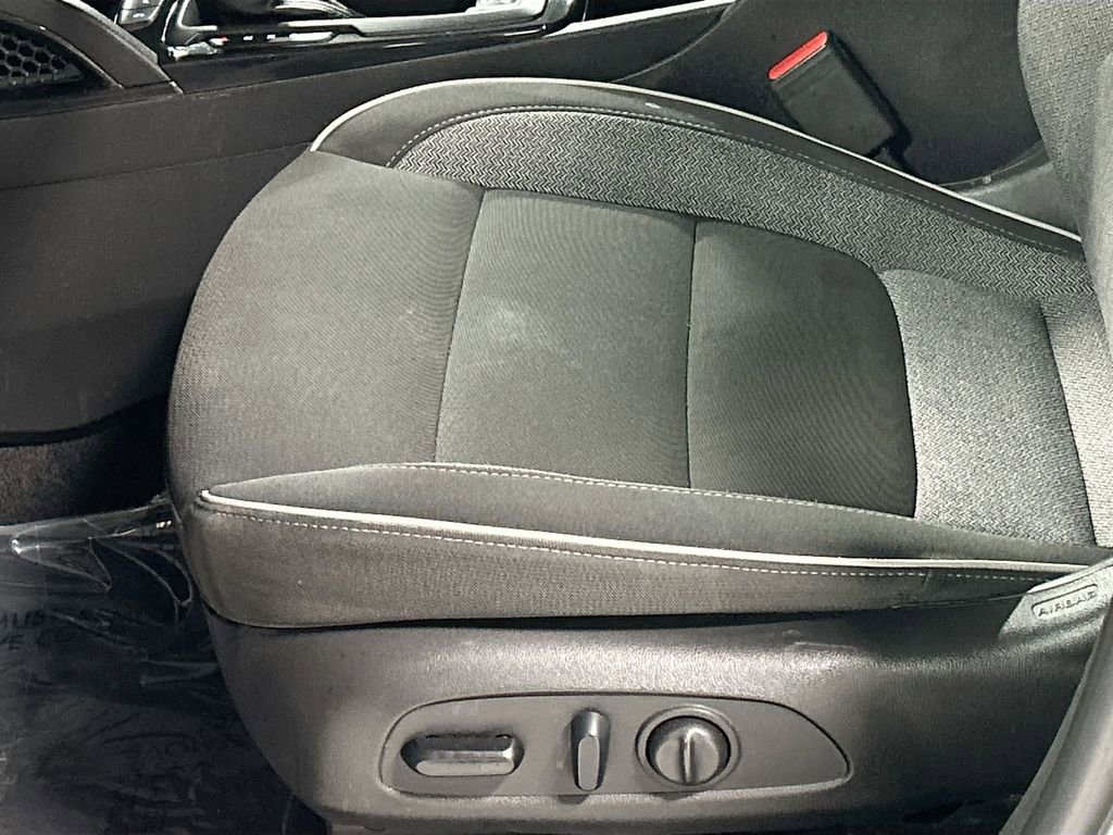 Used 2023 Chevrolet TrailBlazer LT w/ Convenience Package image 10