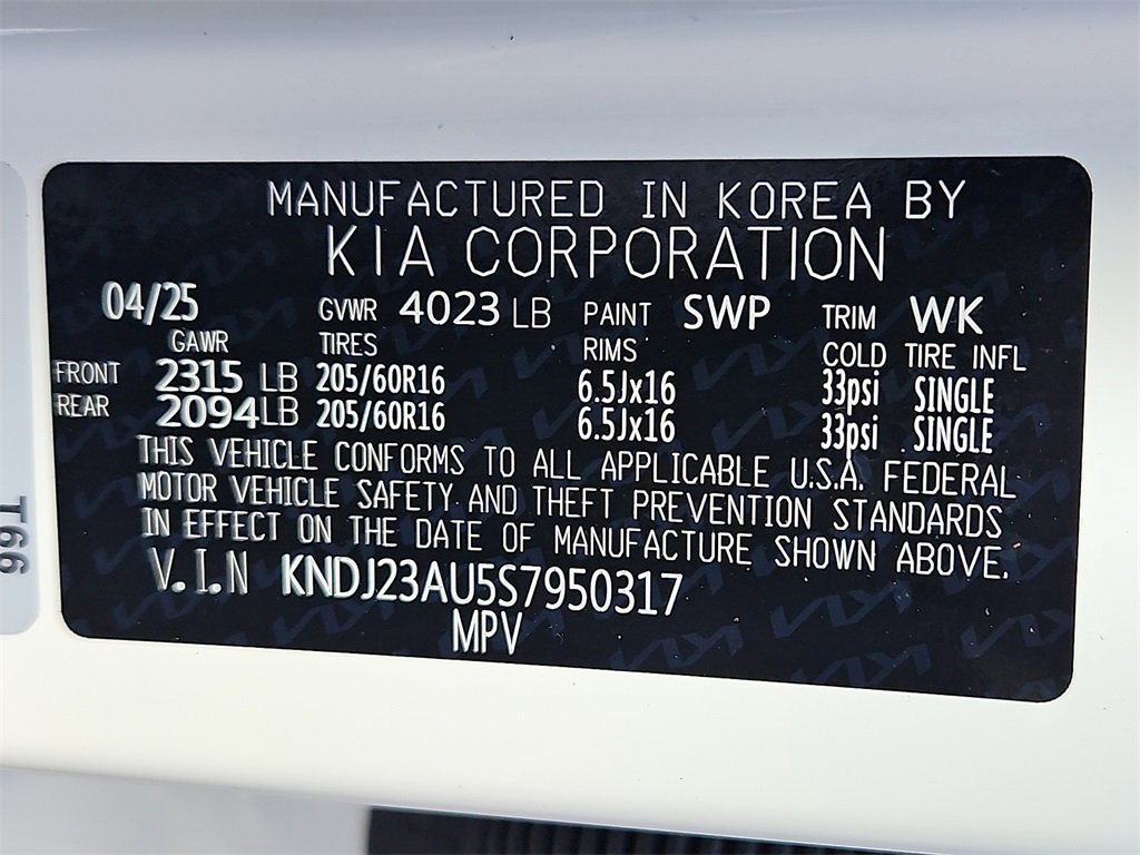 Certified 2025 Kia Soul LX w/ LX Technology Package image 26