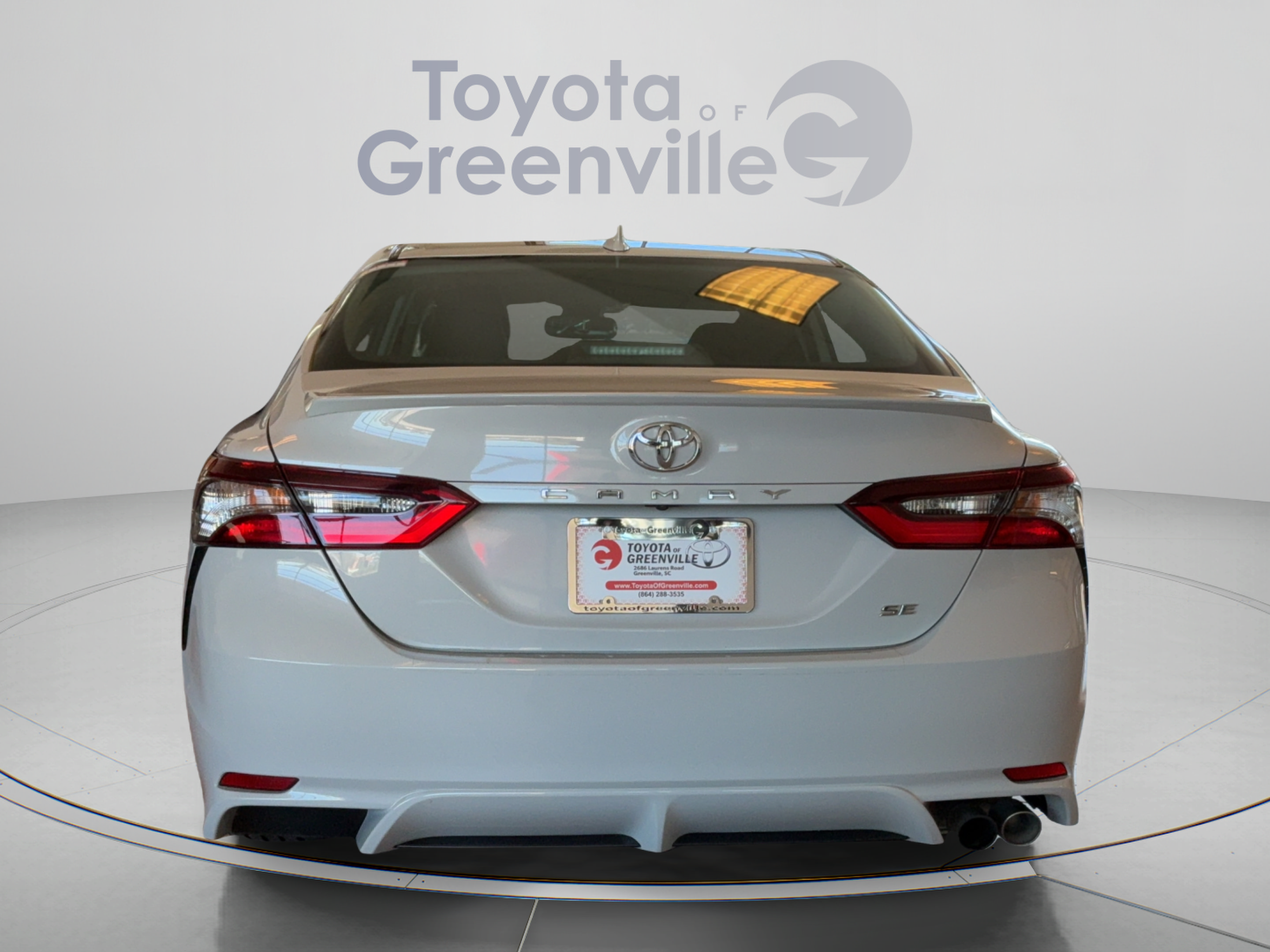 Used 2022 Toyota Camry SE w/ Audio Upgrade Package FWD image 5