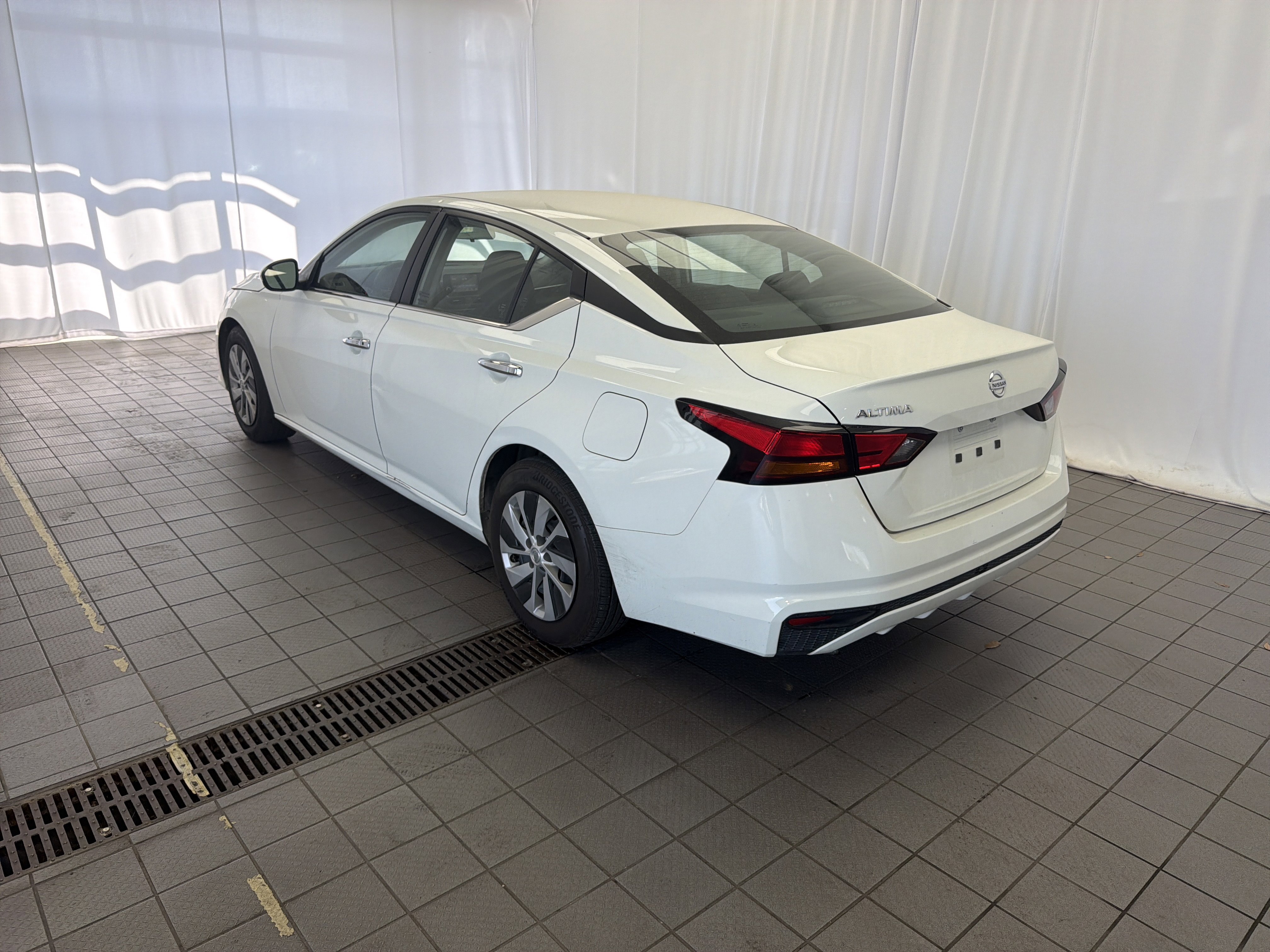 Used 2022 Nissan Altima 2.5 S image 7