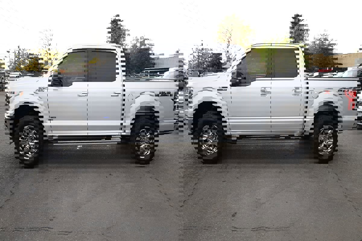 Used 2018 Ford F150 XLT w/ Equipment Group 301A Mid image 7