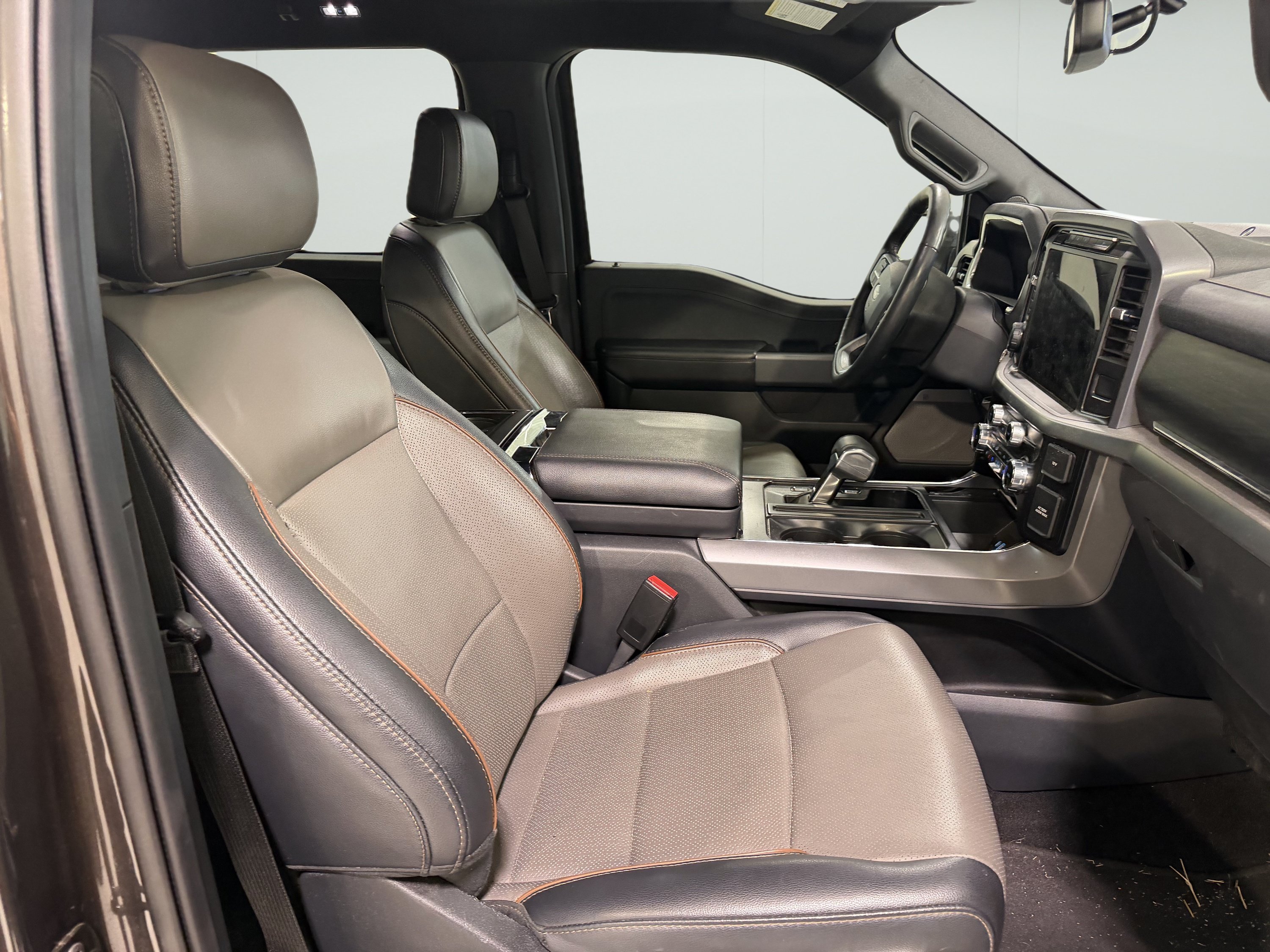 Used 2024 Ford F150 Lariat w/ Mobile Office Package AWD/4WD image 14