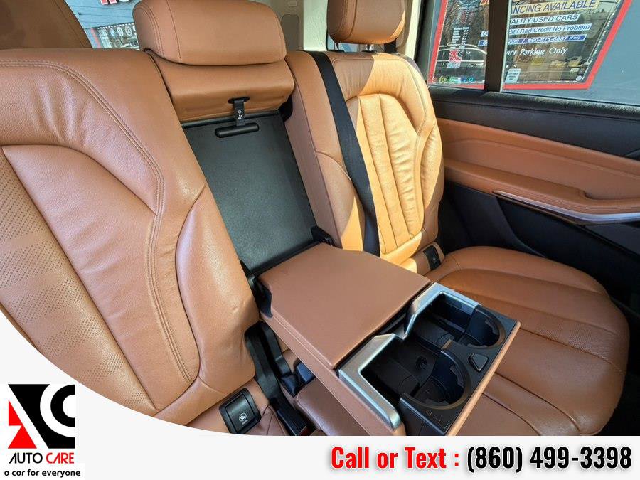 Used 2019 BMW X7 xDrive50i w/ Premium Package image 11