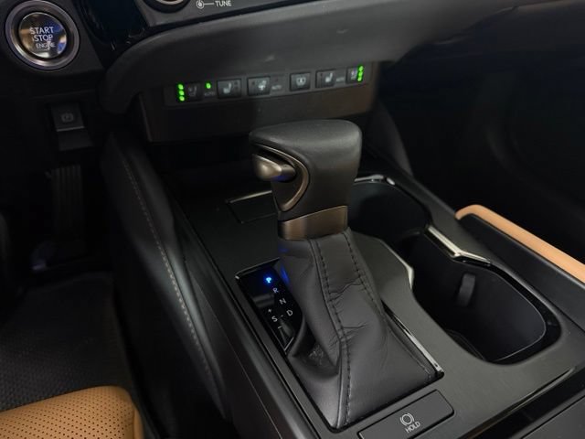 Used 2025 Lexus ES 350 Ultra Luxury w/ Accessory Package (Z2) FWD image 23
