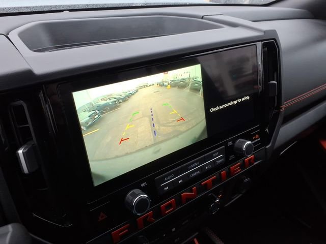 Certified 2025 Nissan Frontier Pro-X image 10