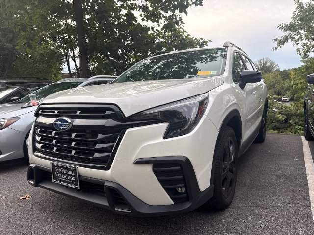 Used 2023 Subaru Ascent Onyx Edition AWD/4WD image 5