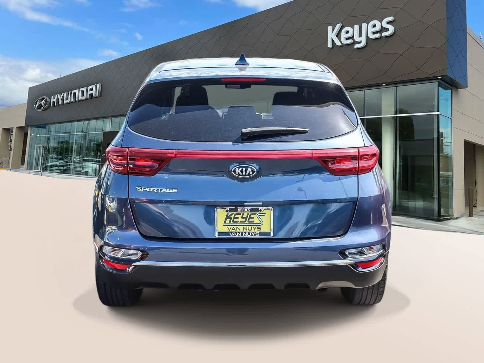 Used 2020 Kia Sportage LX AWD/4WD image 6