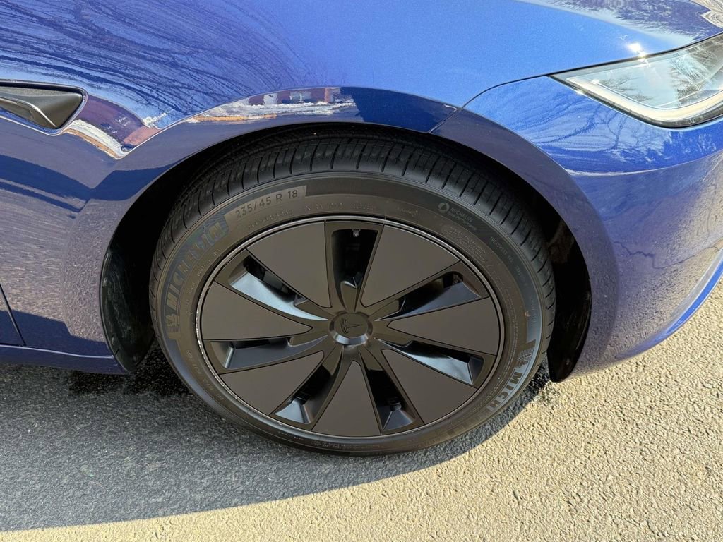 Used 2025 Tesla Model 3 Long Range image 7