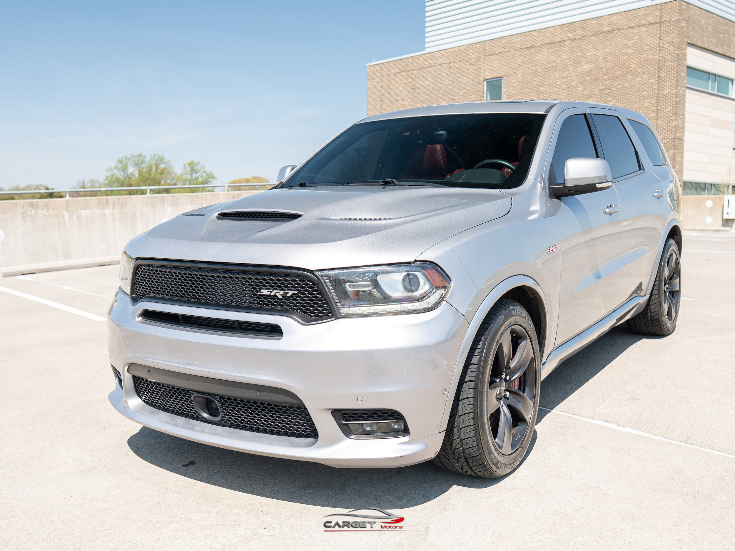 Used 2018 Dodge Durango SRT w/ Technology Group AWD/4WD image 3