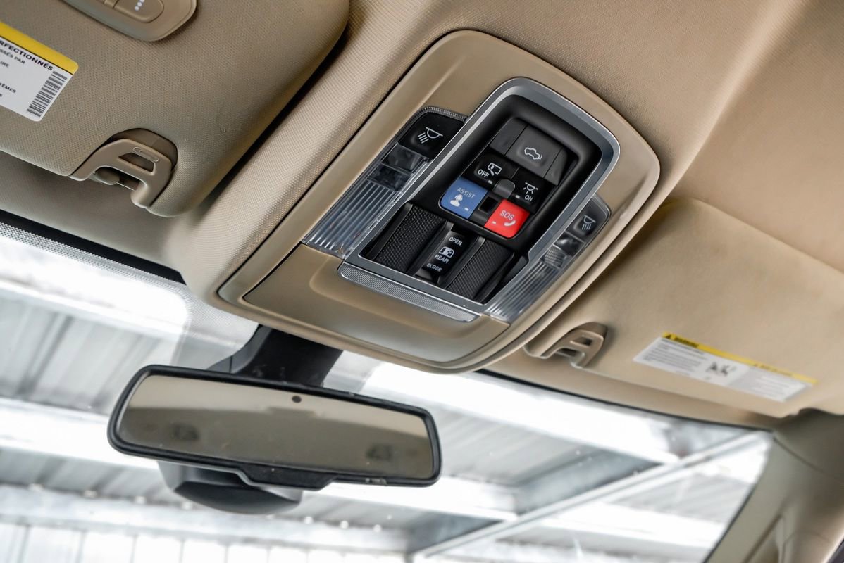 Used 2022 RAM 3500 Laramie image 22