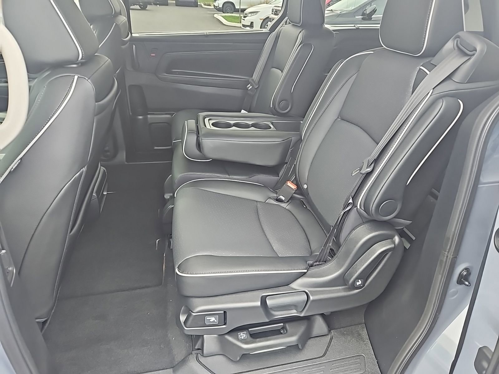 New 2026 Honda Odyssey Elite image 6