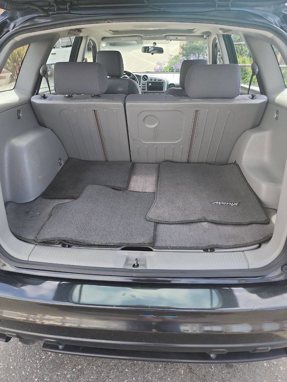 Used 2004 Toyota Matrix XR image 12