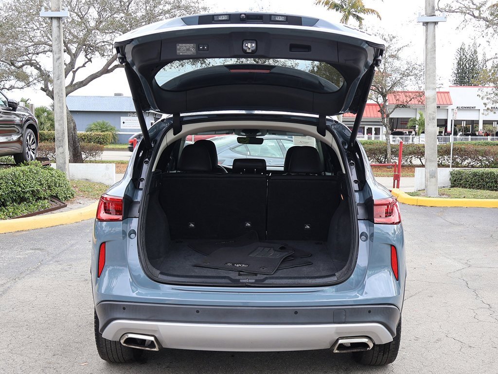 Used 2023 INFINITI QX50 Luxe image 17