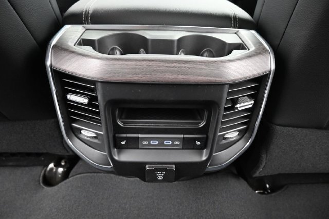 New 2027 RAM 2500 Laramie AWD/4WD image 22