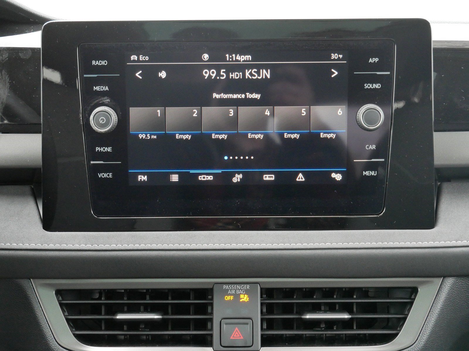 New 2026 Volkswagen Taos SE AWD/4WD image 7