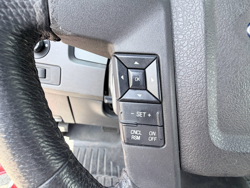 Used 2013 Ford F150 XLT w/ Luxury Equipment Group image 13