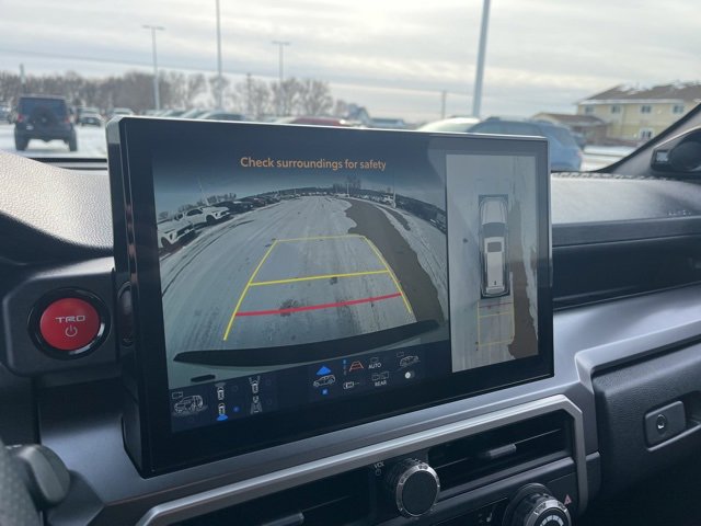 Used 2025 Toyota 4Runner TRD Off-Road Premium image 69