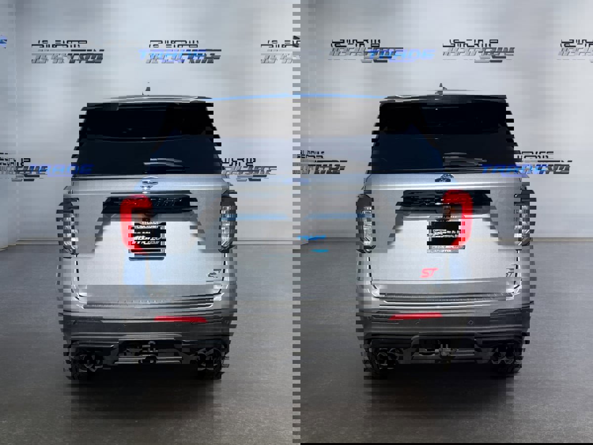 Used 2022 Ford Explorer ST w/ ST Street Pack image 6