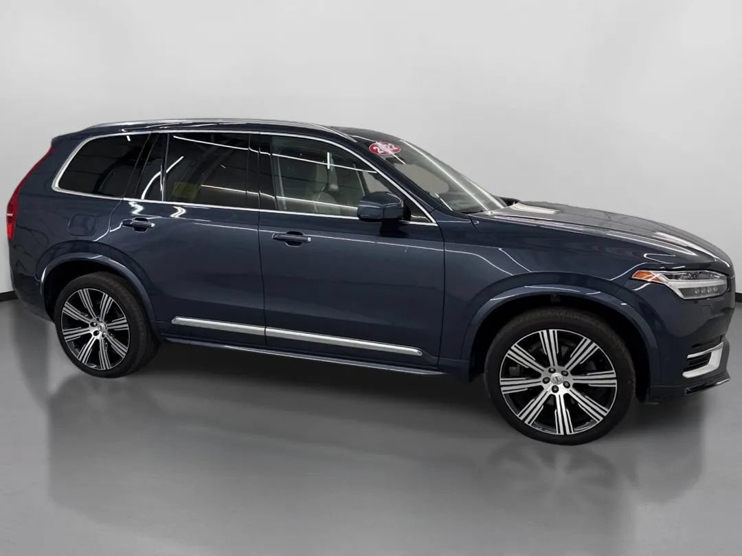 Used 2022 Volvo XC90 T6 Inscription w/ Advanced Package AWD/4WD image 11