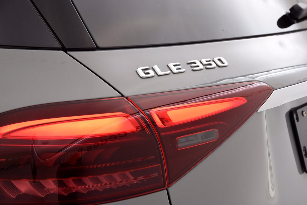 New 2026 Mercedes-Benz GLE 350 4MATIC image 13
