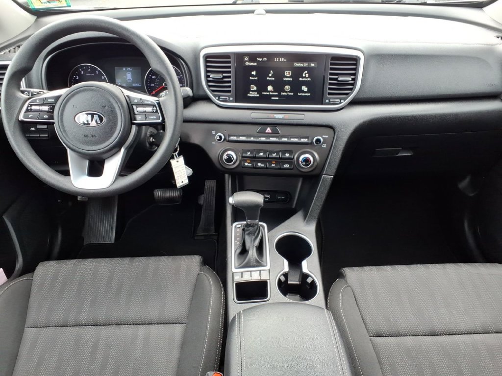 Used 2022 Kia Sportage LX AWD/4WD image 15