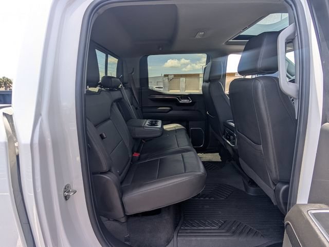Used 2024 Chevrolet Silverado 1500 LTZ w/ LTZ Premium Package AWD/4WD image 15