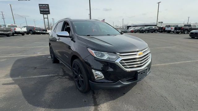 Used 2019 Chevrolet Equinox Premier image 2