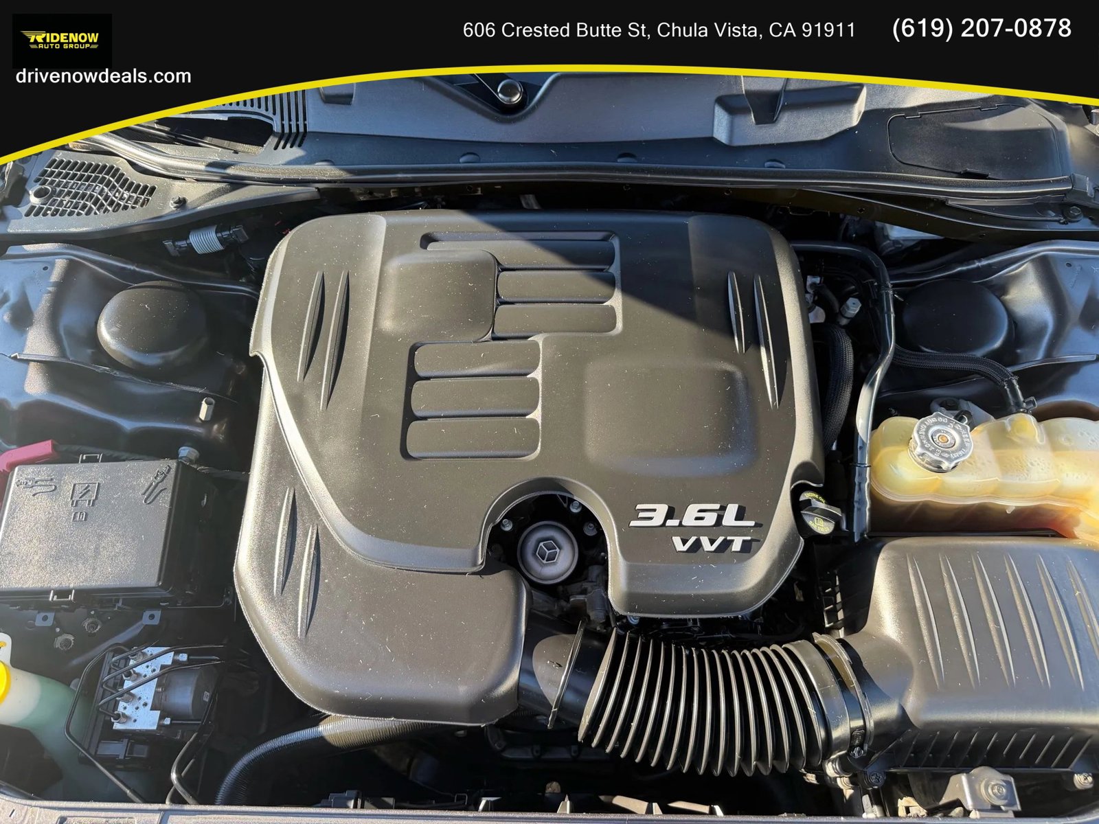 Used 2019 Dodge Challenger SXT image 28