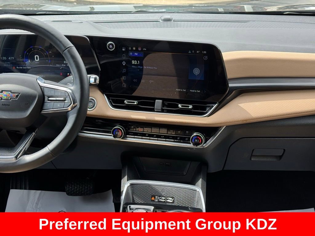 Used 2025 Chevrolet Equinox ACTIV w/ Safety and Technology Package AWD/4WD image 19