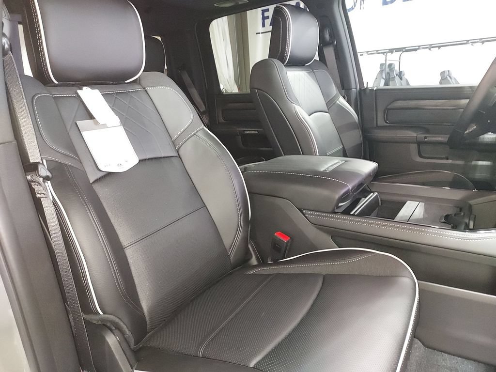 New 2026 RAM 2500 Limited AWD/4WD image 31