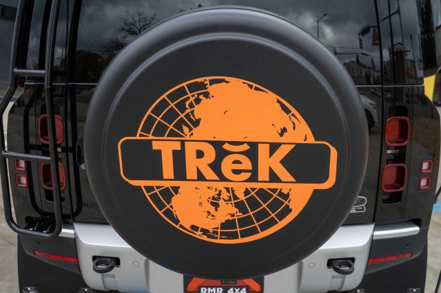 Used 2023 Land Rover Defender 110 S image 73