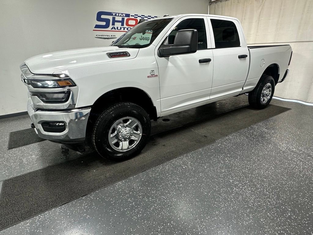 New 2026 RAM 2500 Tradesman w/ Chrome Appearance Group