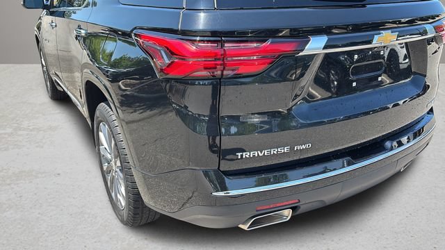 Used 2023 Chevrolet Traverse Premier w/ LPO, Cargo Package AWD/4WD image 37