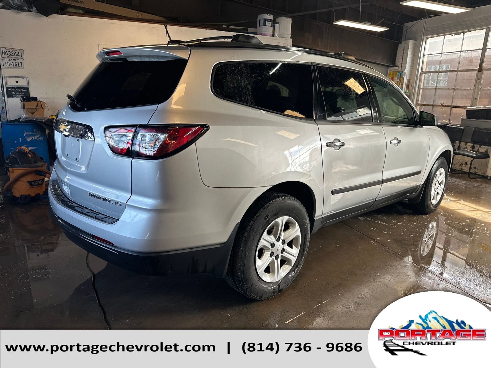 Used 2016 Chevrolet Traverse LS image 5
