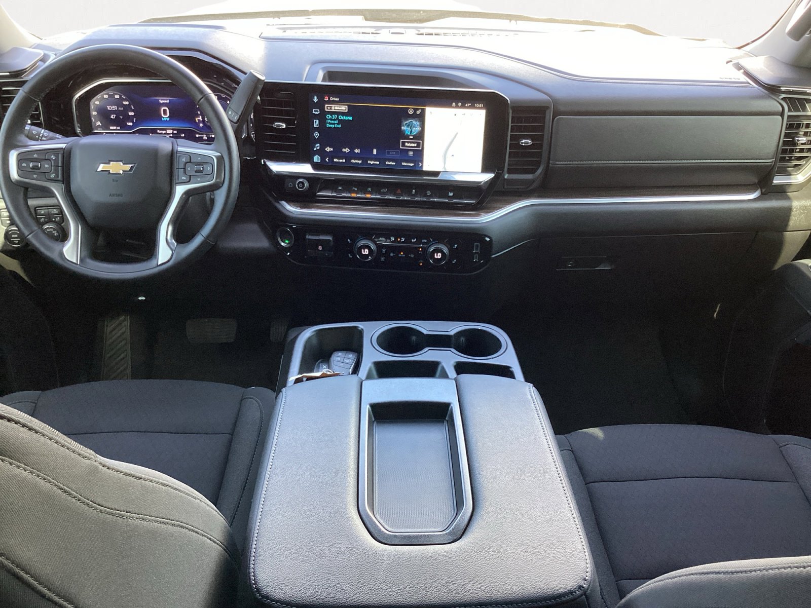 Used 2025 Chevrolet Silverado 1500 LT w/ Z71 Off-Road Package image 4