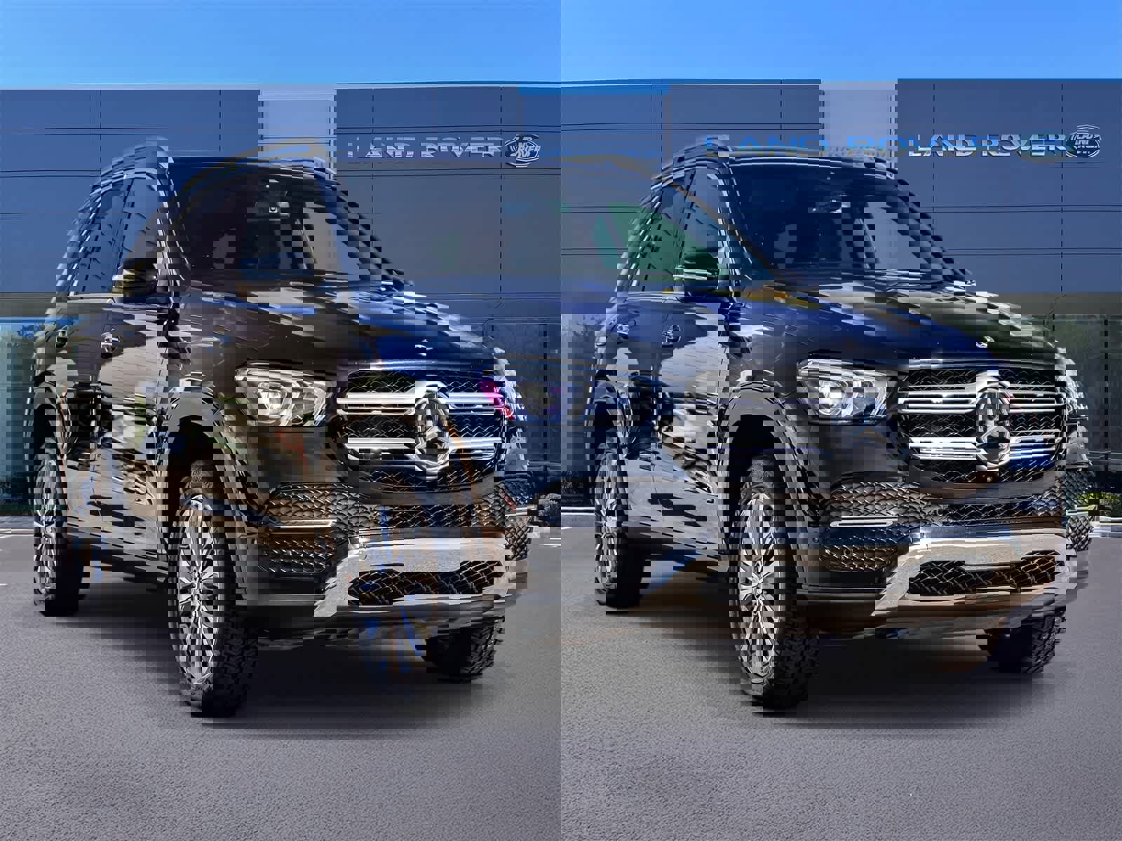 Used 2023 Mercedes-Benz GLE 350 image 3