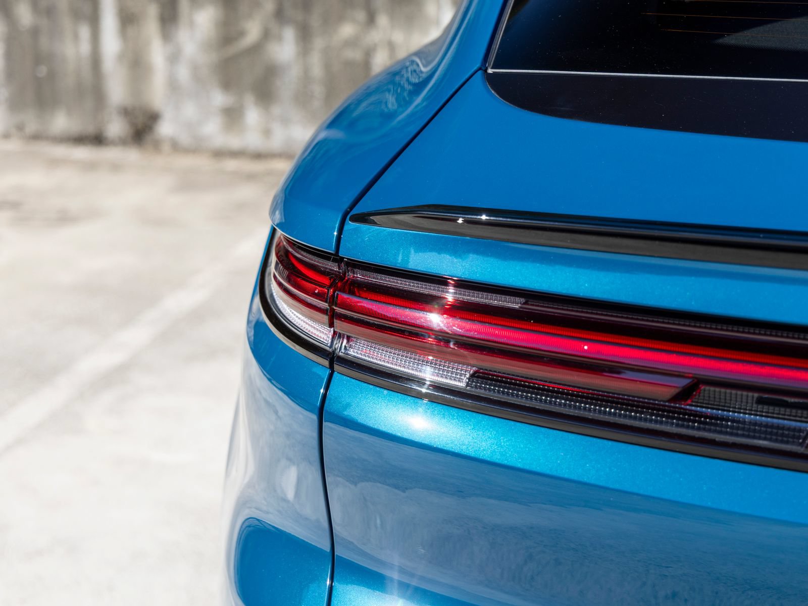 Certified 2026 Porsche Cayenne Coupe AWD/4WD image 22