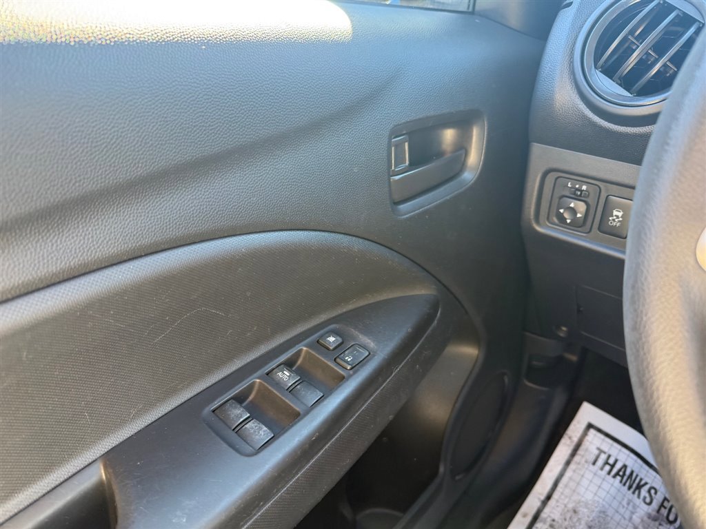 Used 2017 Mitsubishi Mirage ES image 18