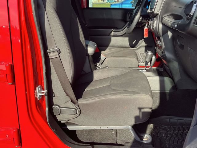 Used 2018 Jeep Wrangler Unlimited Sport S AWD/4WD image 22