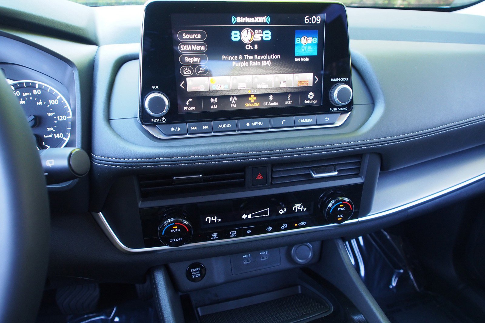 Used 2026 Nissan Rogue SV FWD image 24