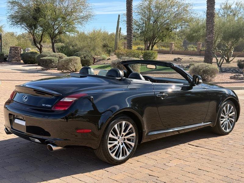 Used 2010 Lexus SC 430 Convertible RWD image 17