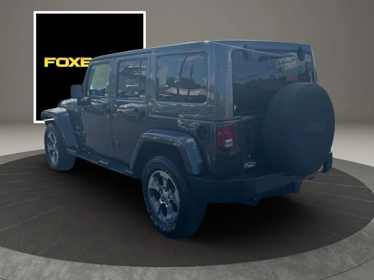 Used 2016 Jeep Wrangler Unlimited Sahara w/ Dual Top Group image 7