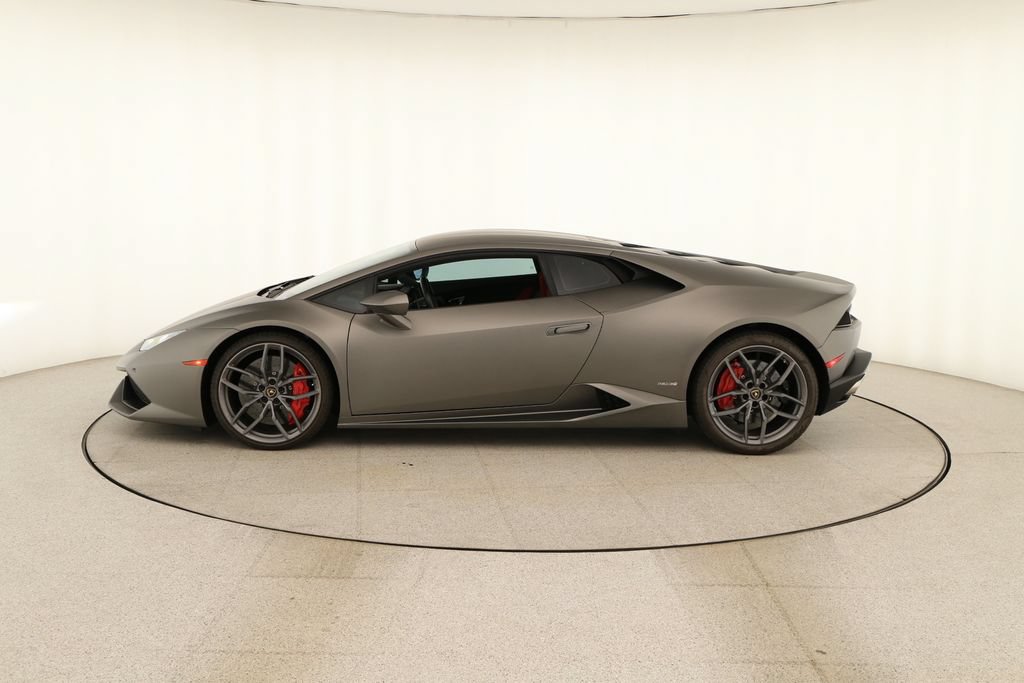 Used 2015 Lamborghini Huracan LP 610-4 AWD/4WD image 2